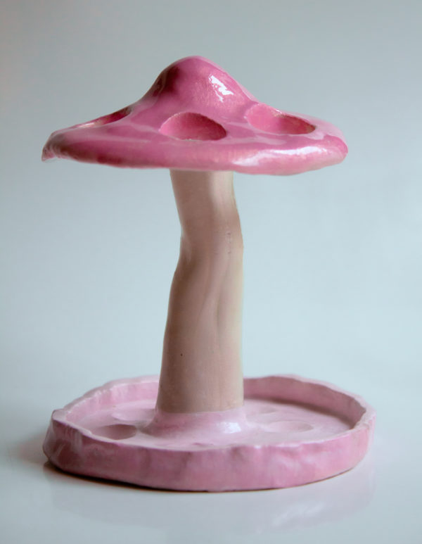 Handmade mushroom shaped holder made of clay for pens, brushes, markers, and pencils, perfect for home decor and desk organization.